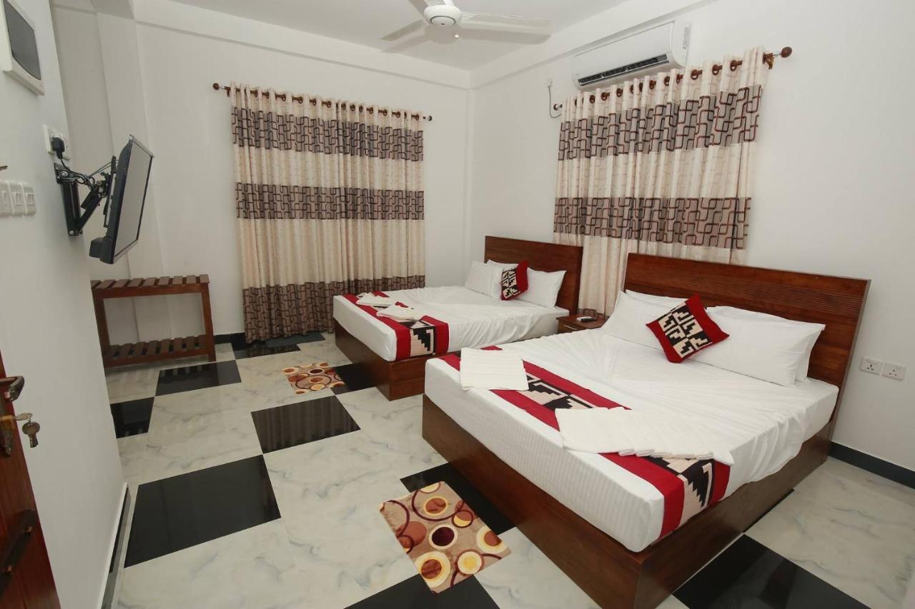 Hotel River Front Tissamaharama Εξωτερικό φωτογραφία