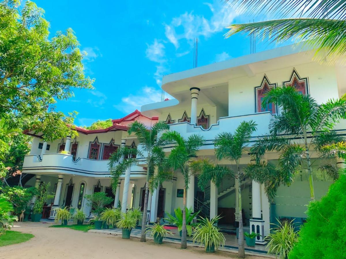 Hotel River Front Tissamaharama Εξωτερικό φωτογραφία