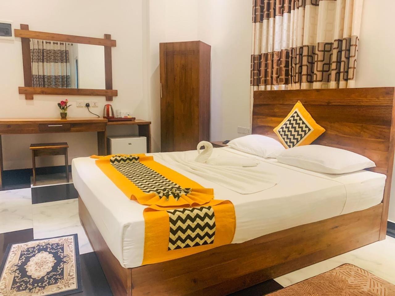 Hotel River Front Tissamaharama Εξωτερικό φωτογραφία