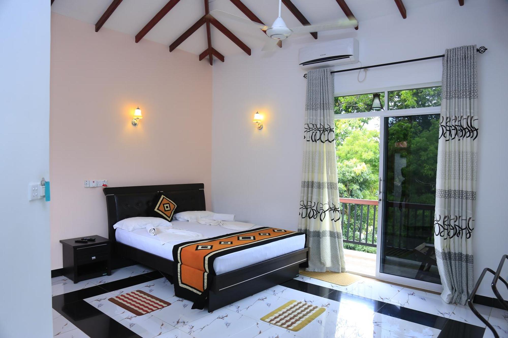 Hotel River Front Tissamaharama Εξωτερικό φωτογραφία