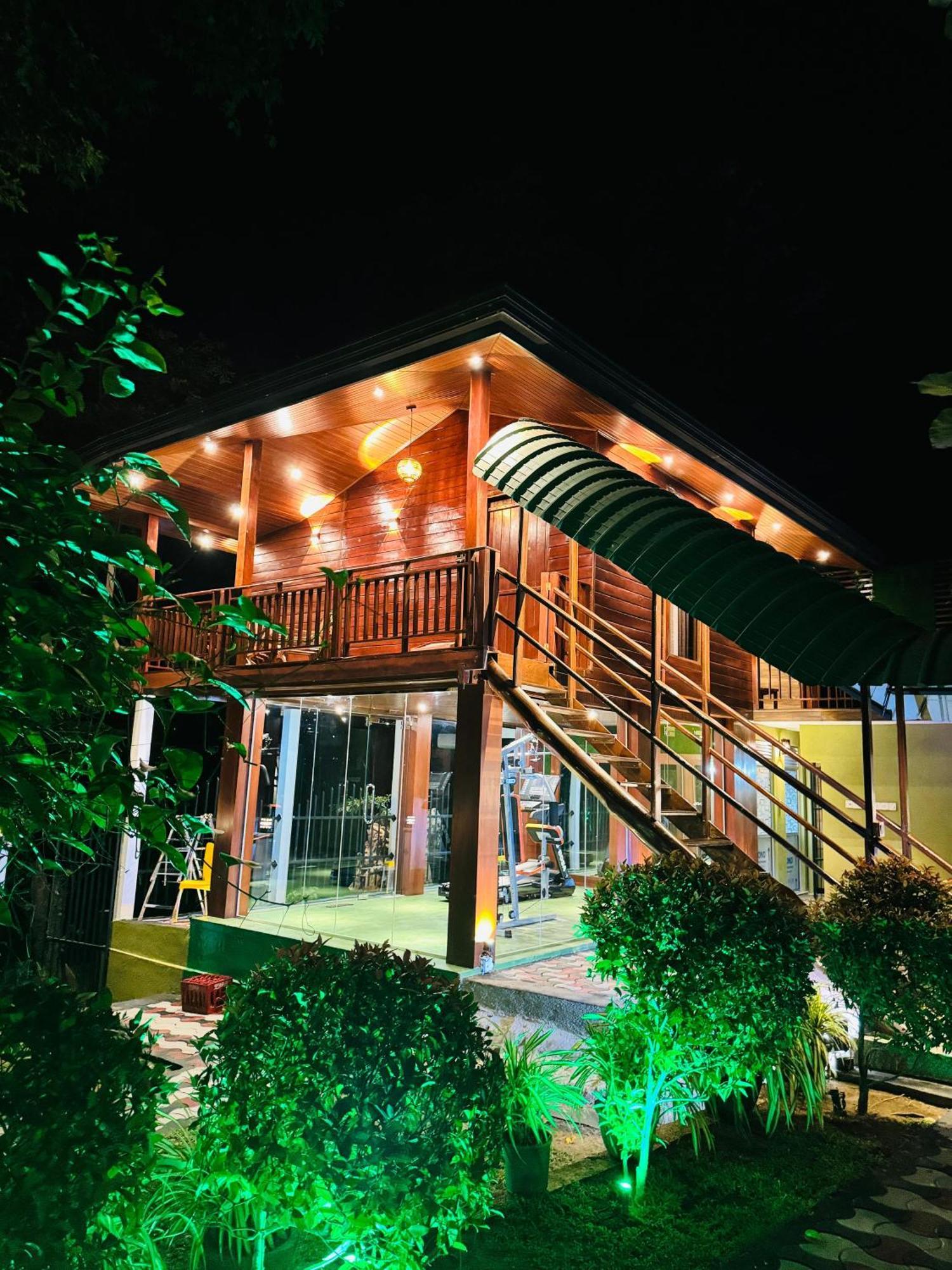 Hotel River Front Tissamaharama Εξωτερικό φωτογραφία