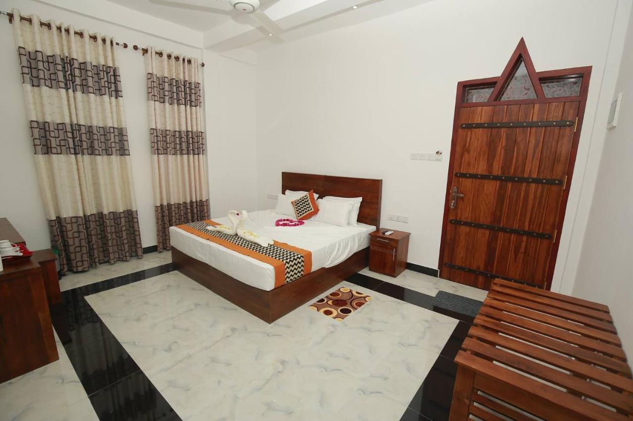 Hotel River Front Tissamaharama Εξωτερικό φωτογραφία